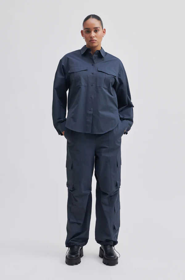 Second Female NELINE trousers / women