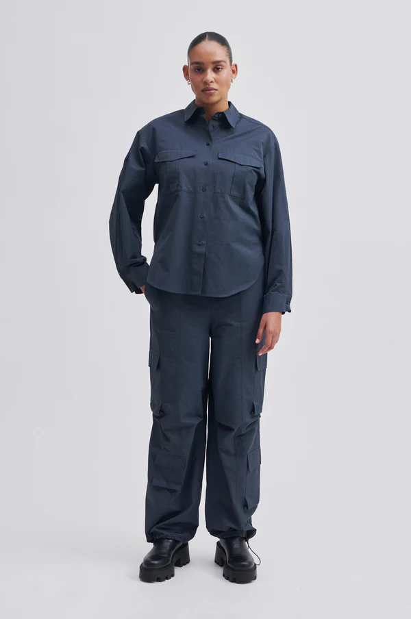 Second Female NEW NELINE shirt / women