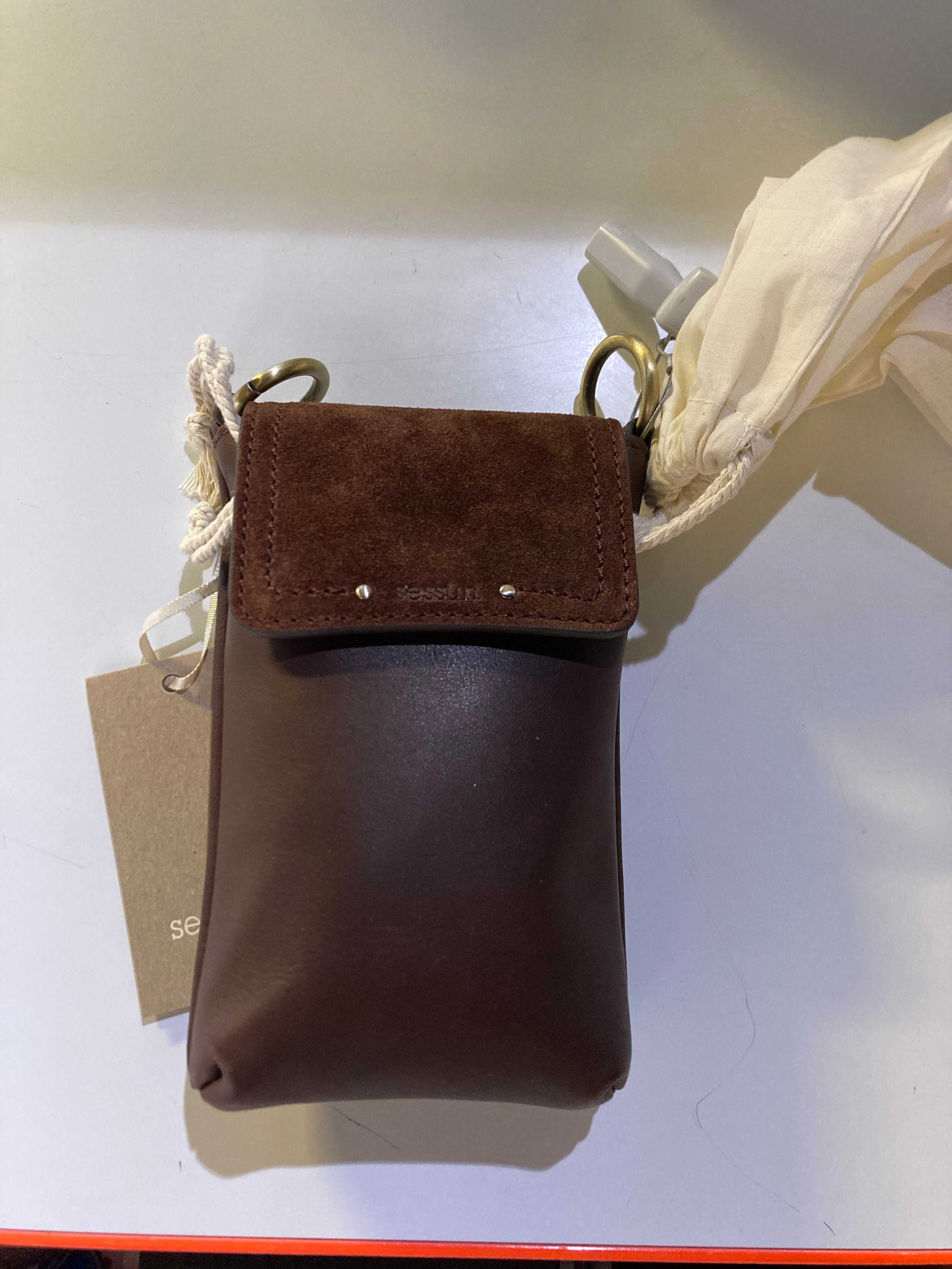 Sessùn EVALIO phone case