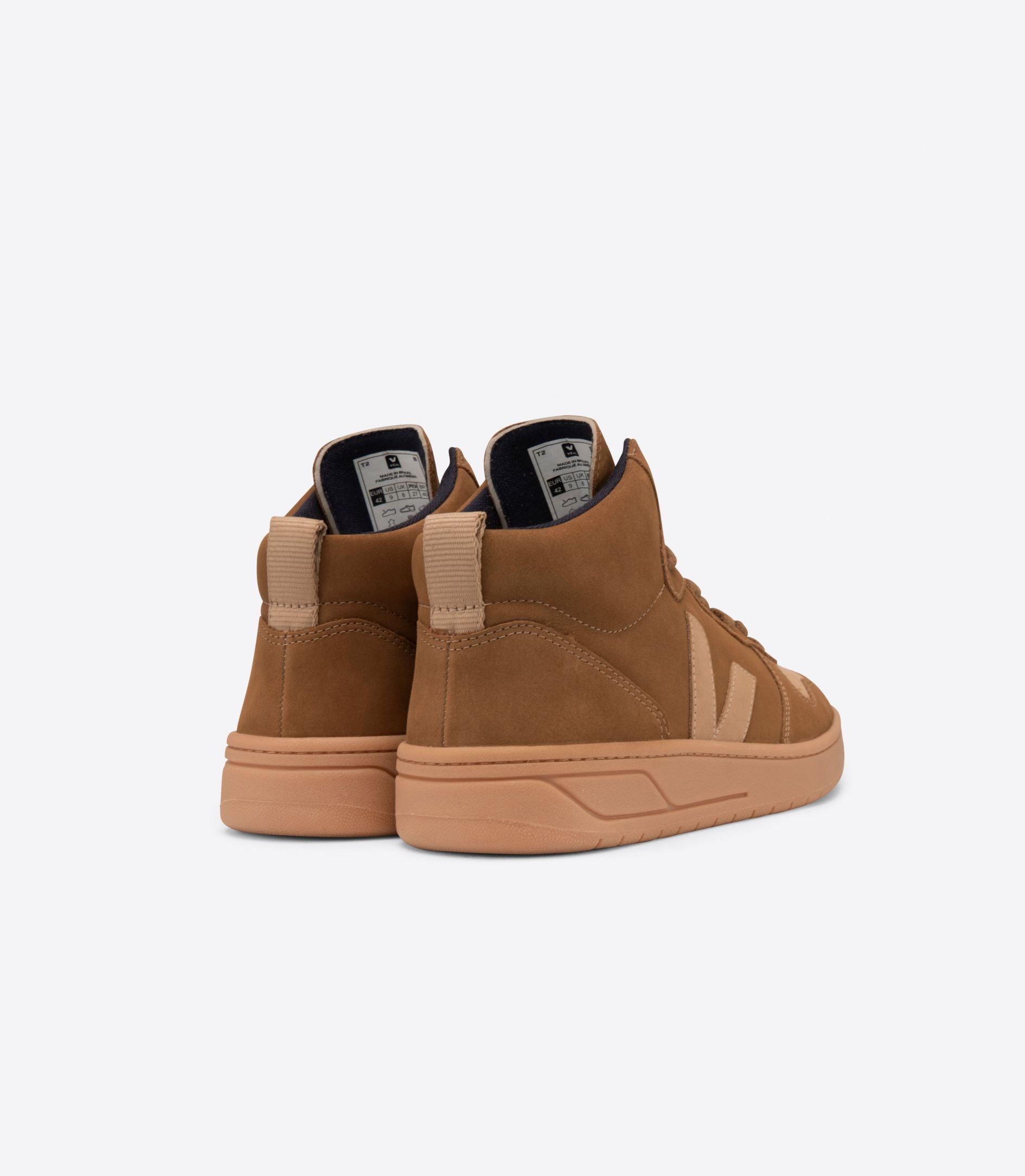 Veja V-15 nubuck / men