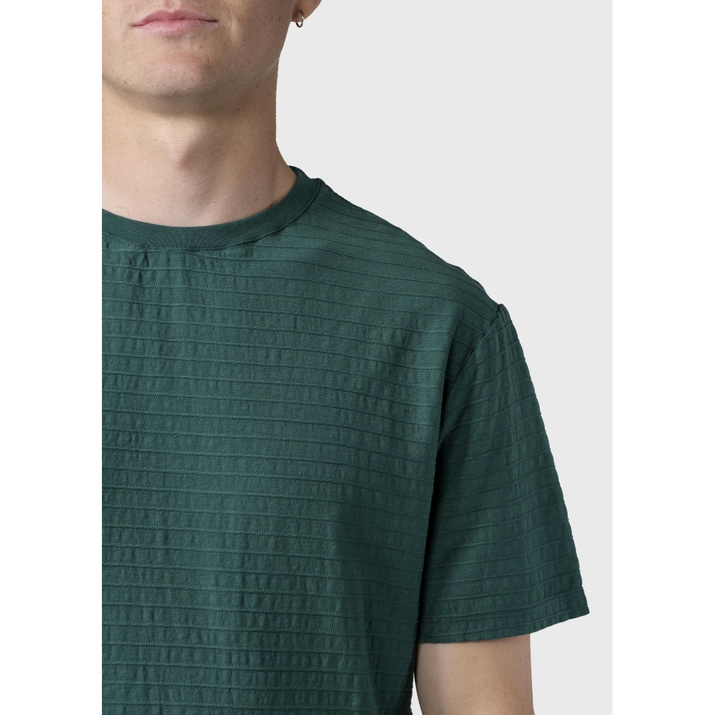 LAUGE tee