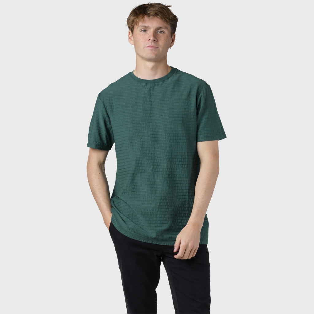 LAUGE tee