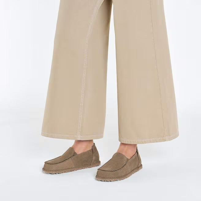 UTTI Slip on LEVE