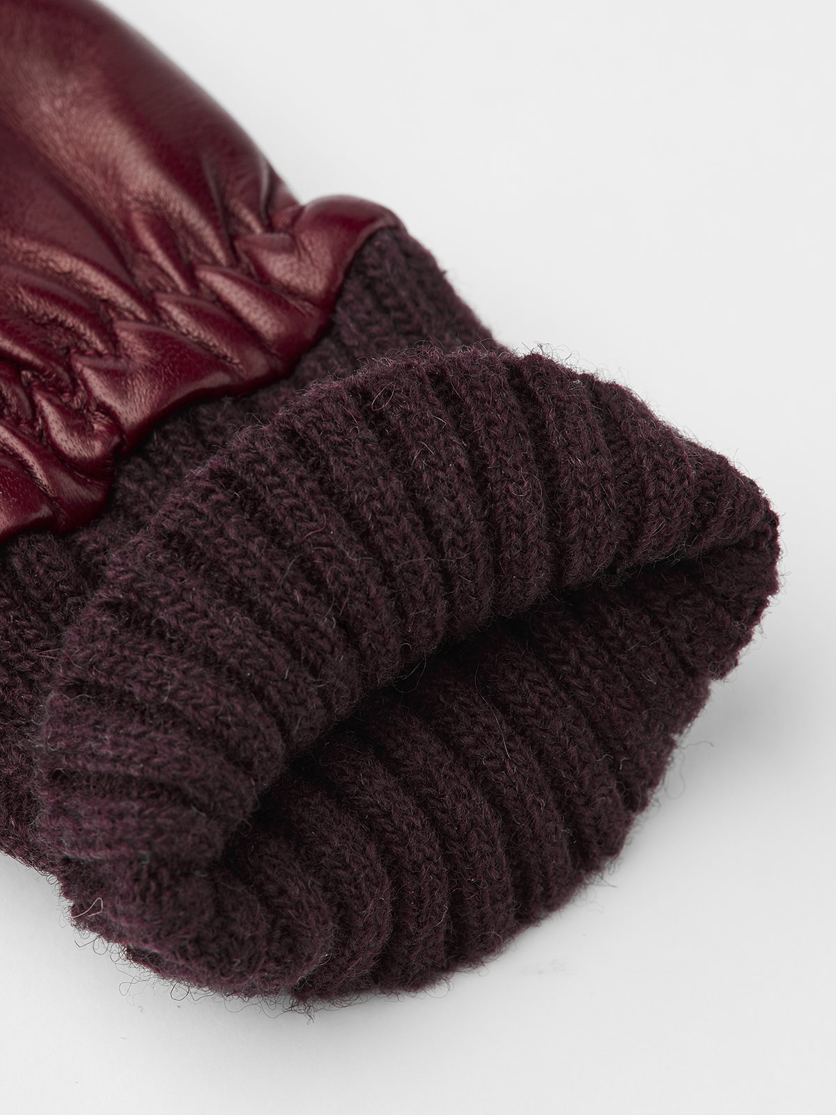 TINA gloves