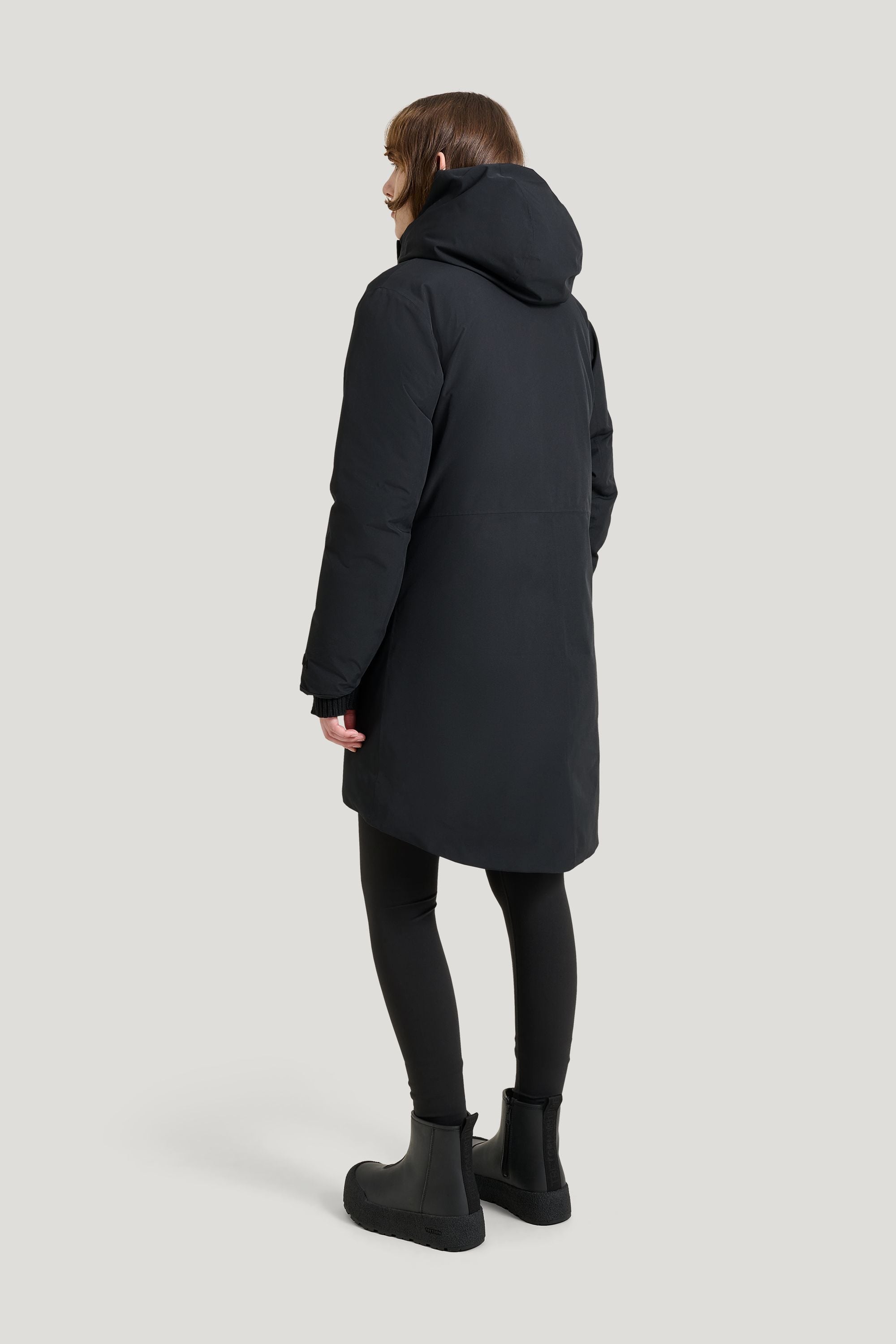 Haze Insulated Parka black - model 3