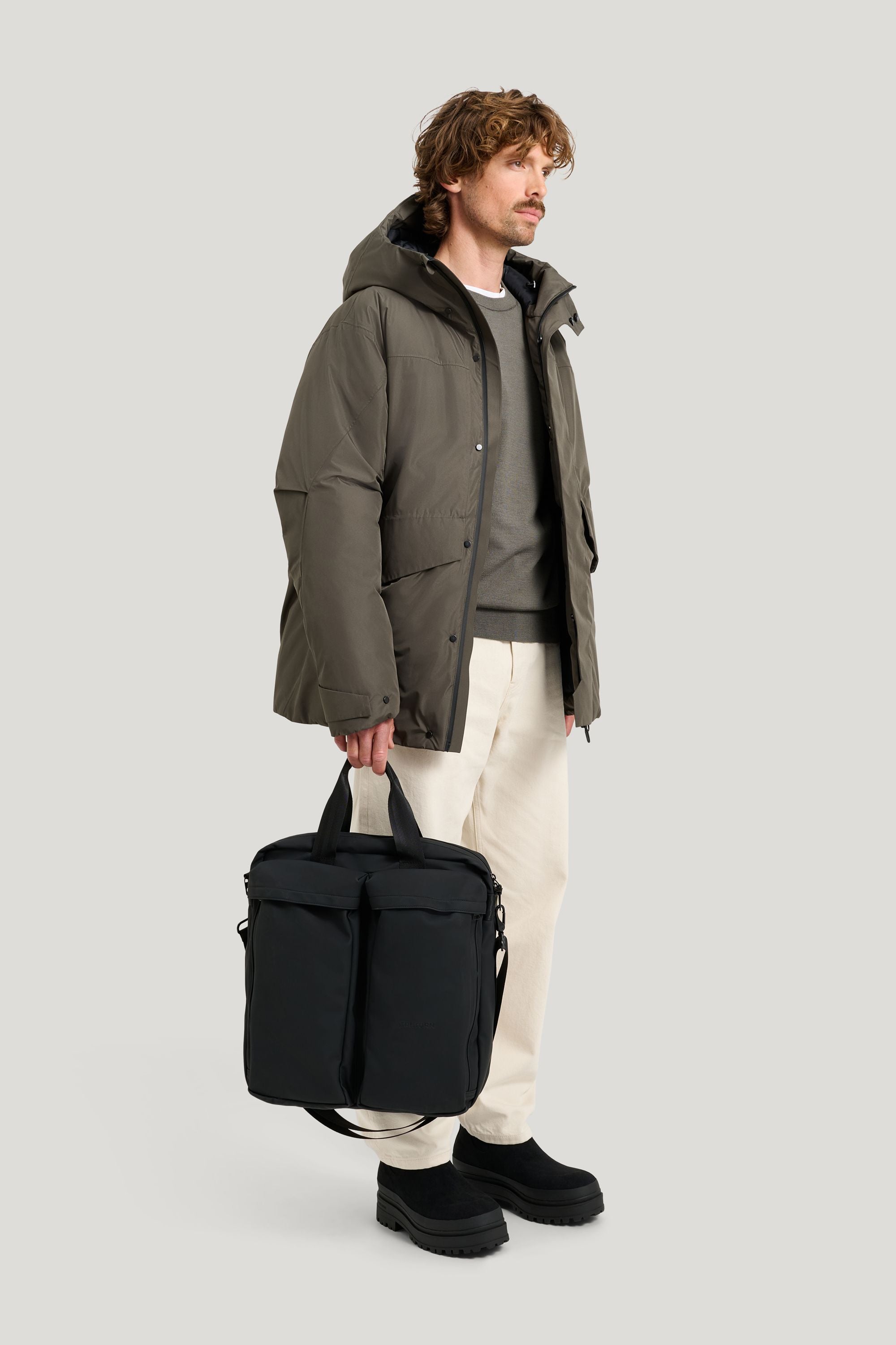 Grid Insulated Jacket beluga - model 2