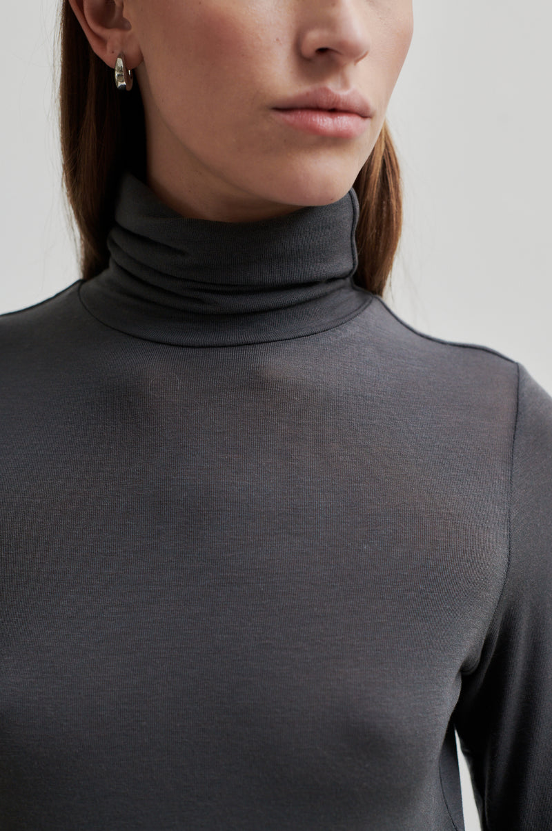 MATIMA t-neck tee