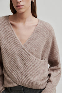 YMMA knit open back