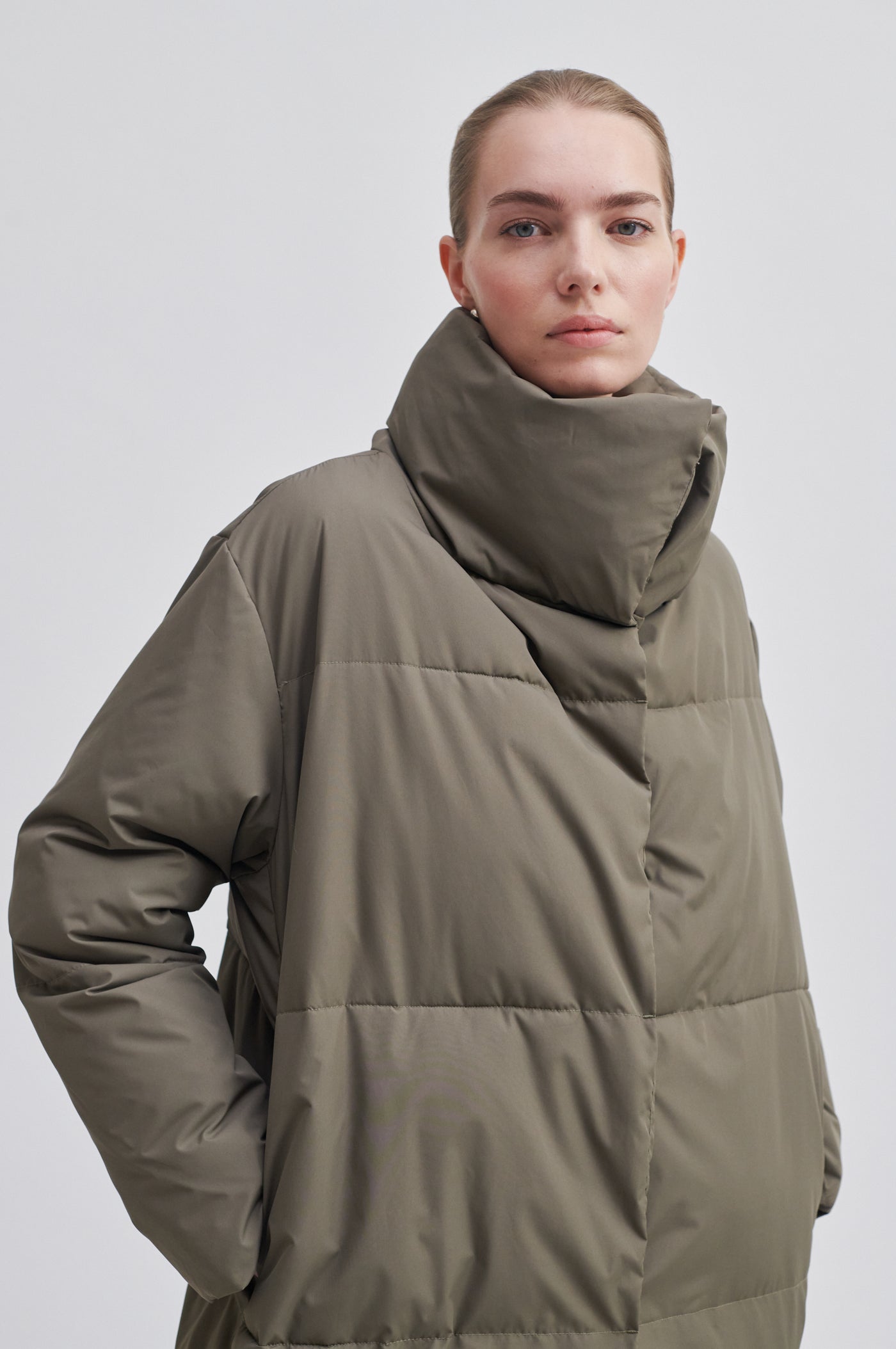 Second Female  BOFF coat / women