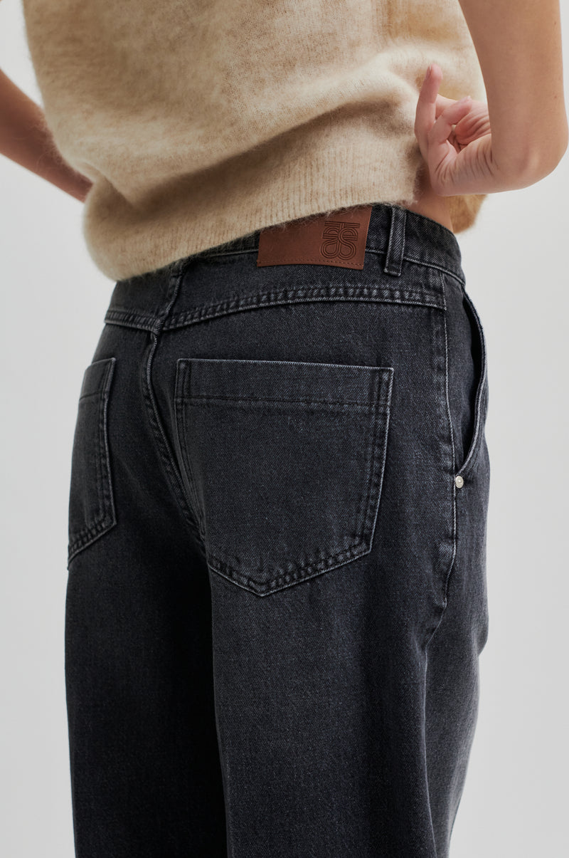 ANDORRA denim jeans