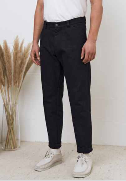 About Companions  OLF trousers 420g / men