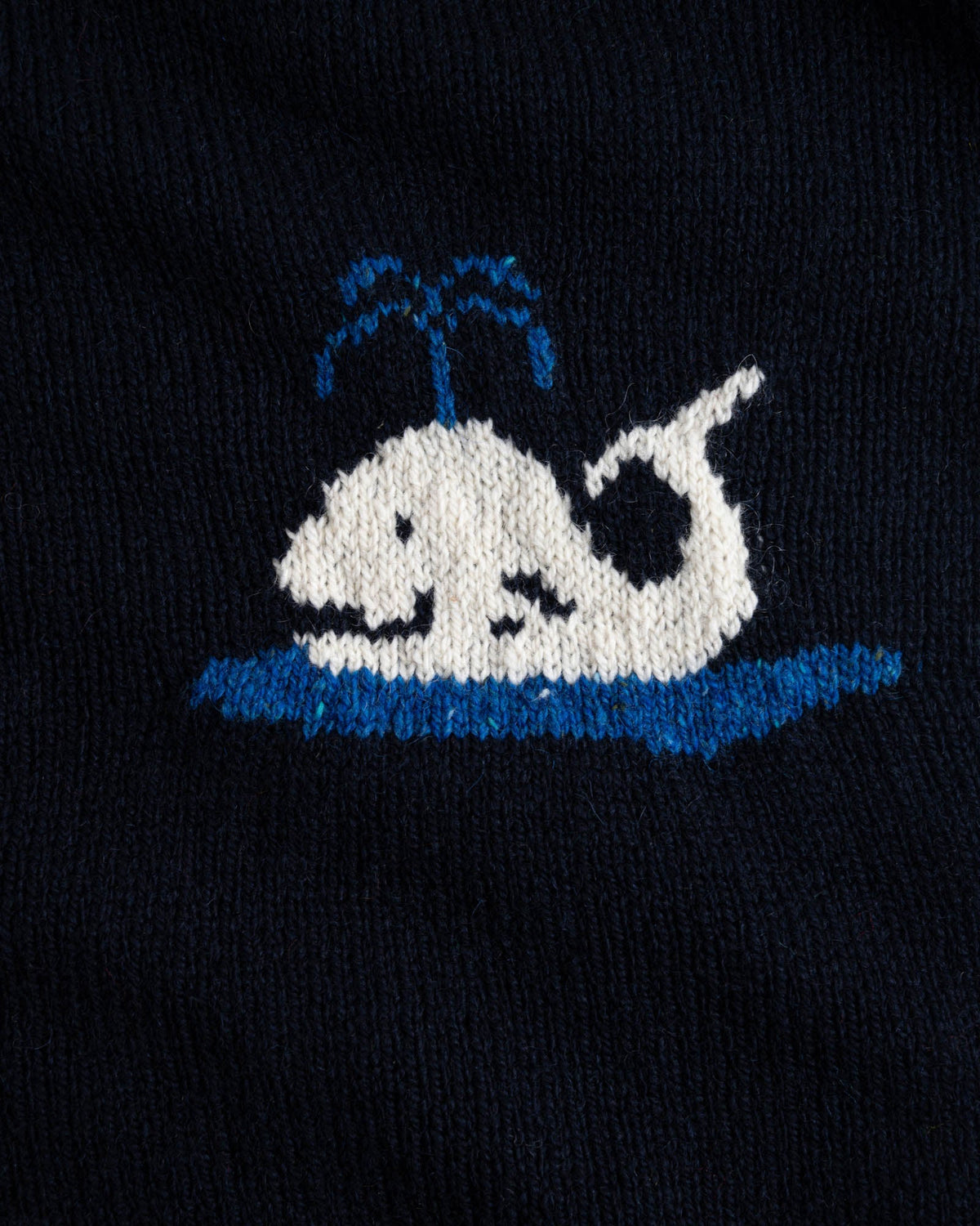 Floating Smiling Whale - navy