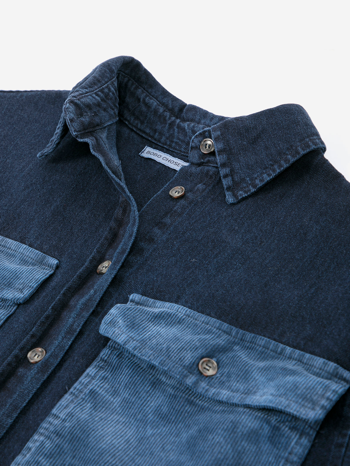 Big corduroy pockets light denim shirt
