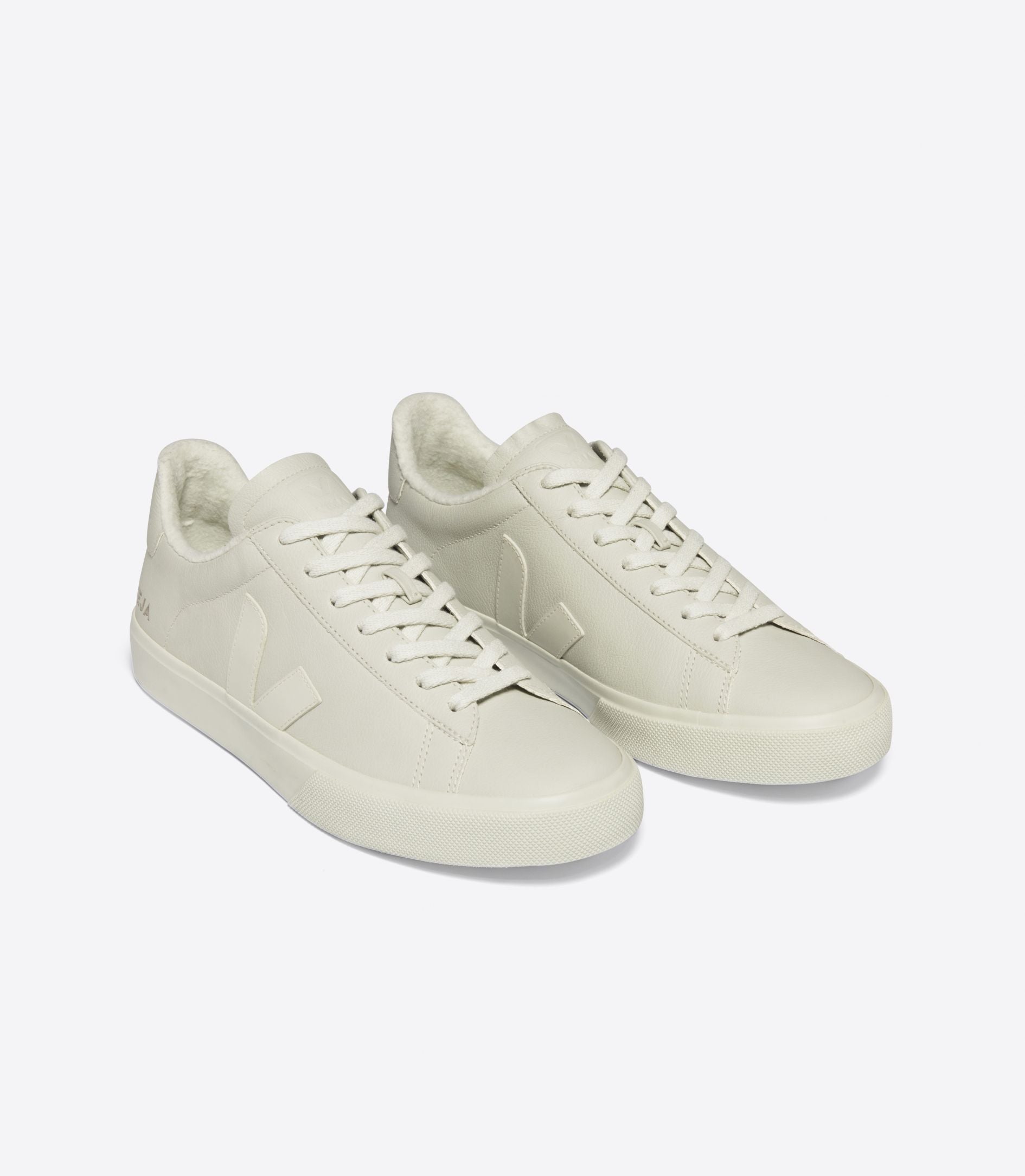 Veja  CAMPO WINTER chromefree leather / women