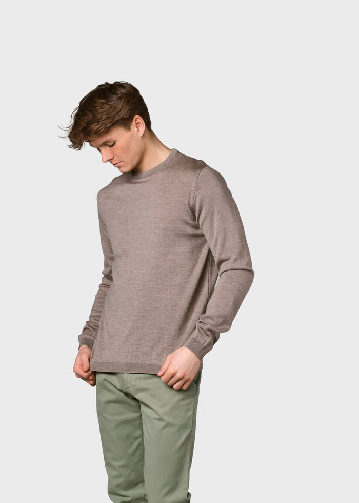 Mens basic merino knit sweater