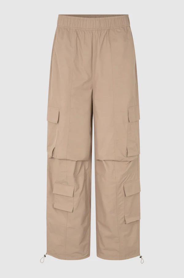 Second Female  NELINE trousers / women