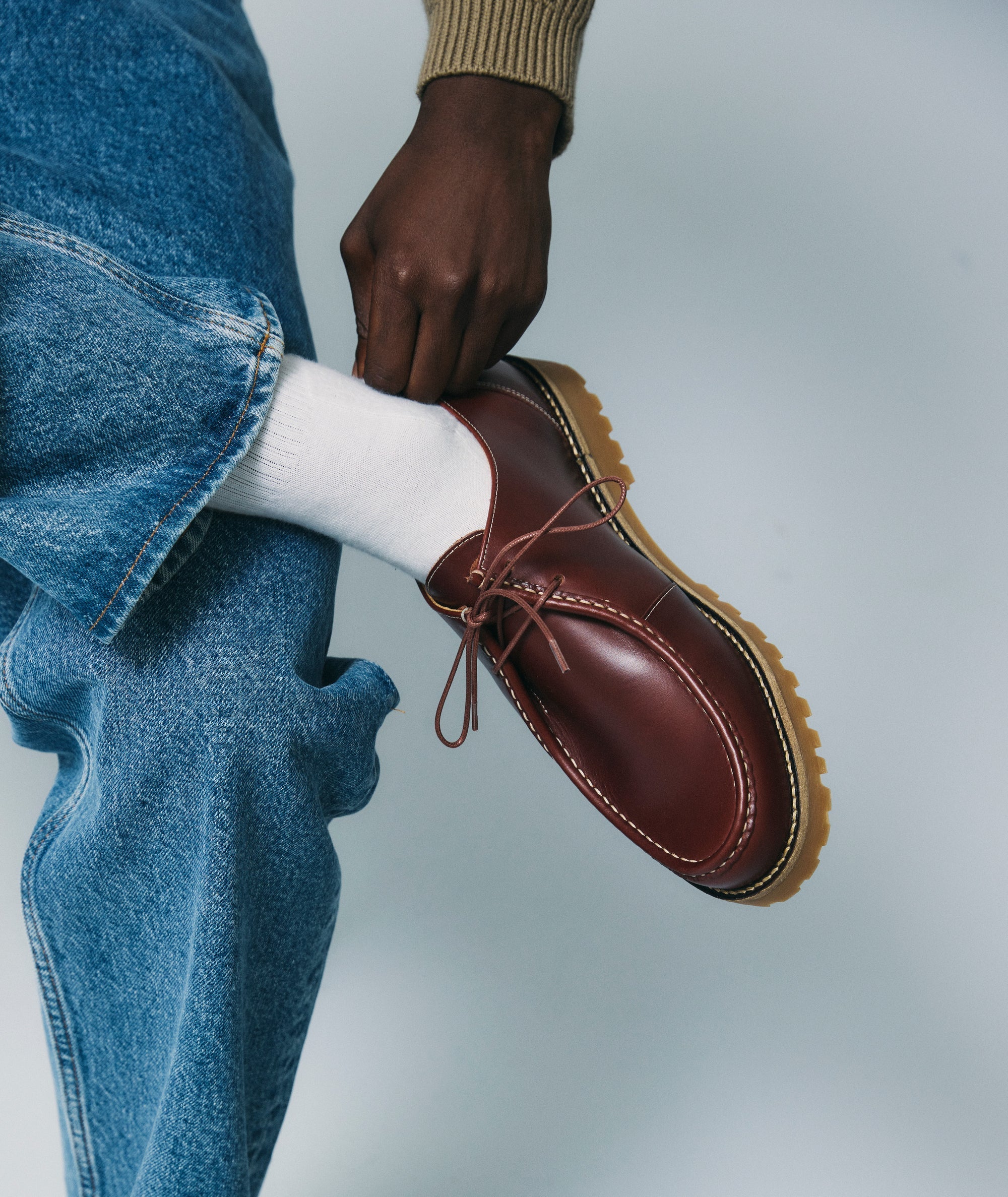 Ollie Moc Toe - Black Leather