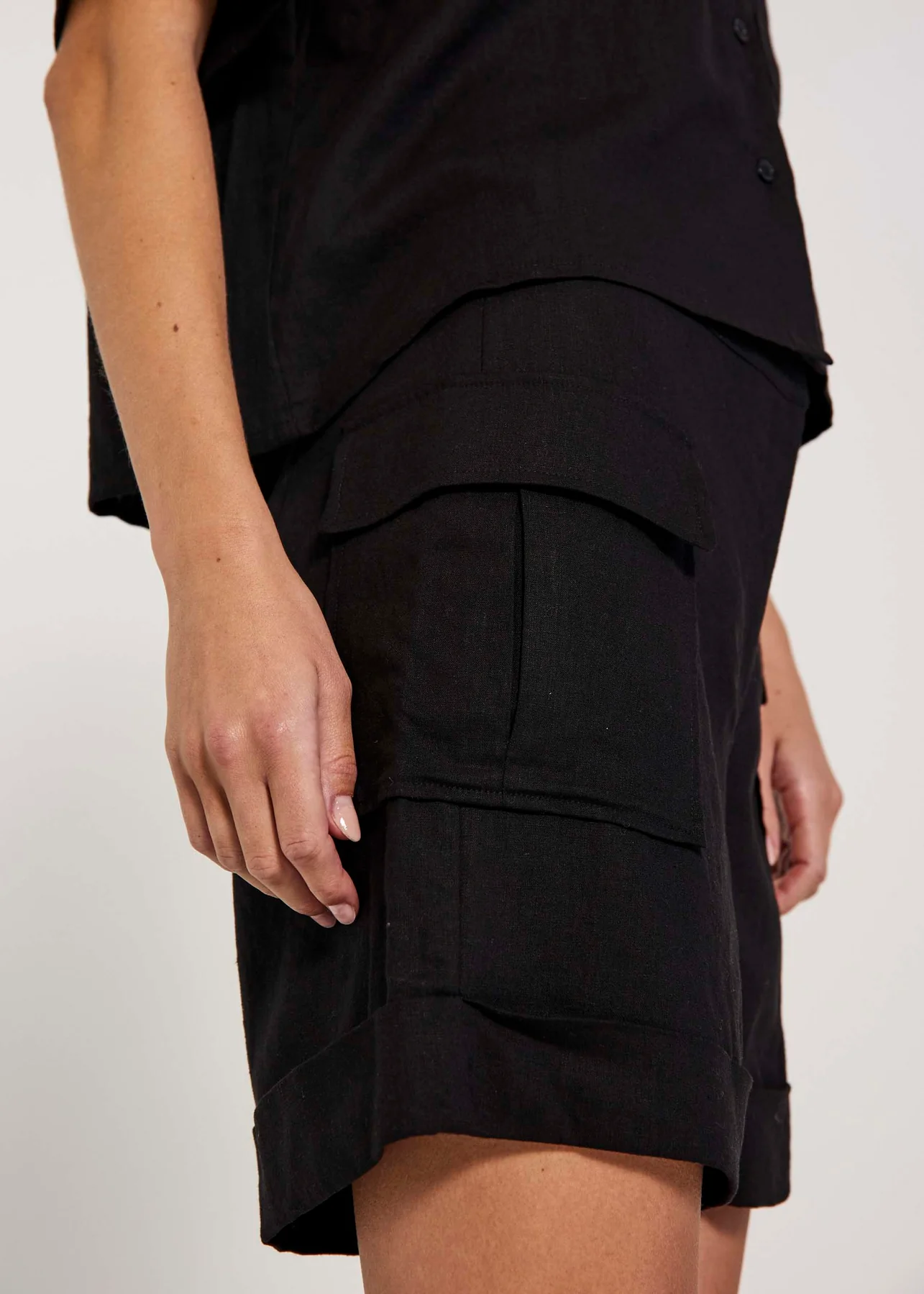 Norr  ESI pocket shorts / women