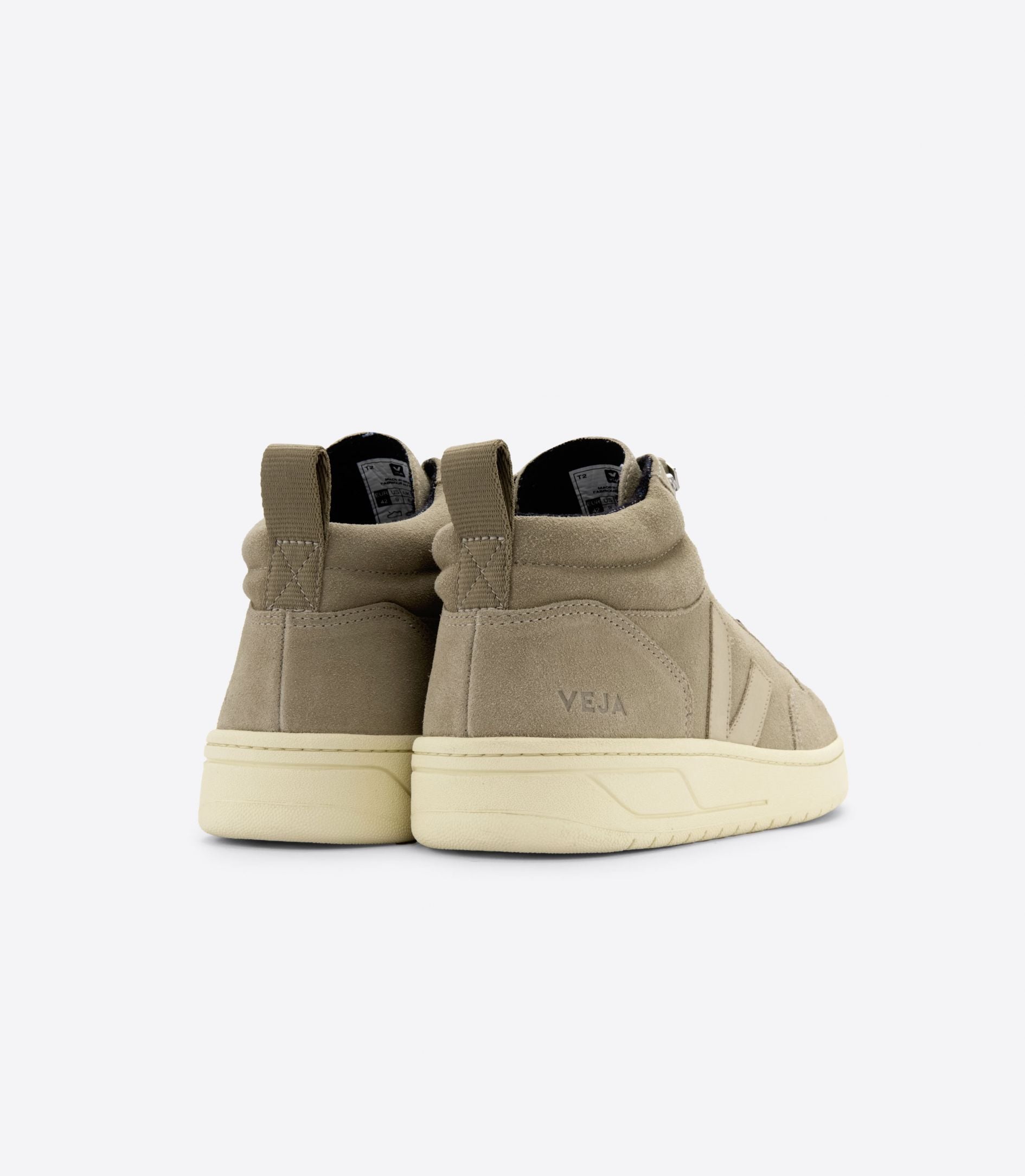 Veja  RORAIMA SUEDE / men