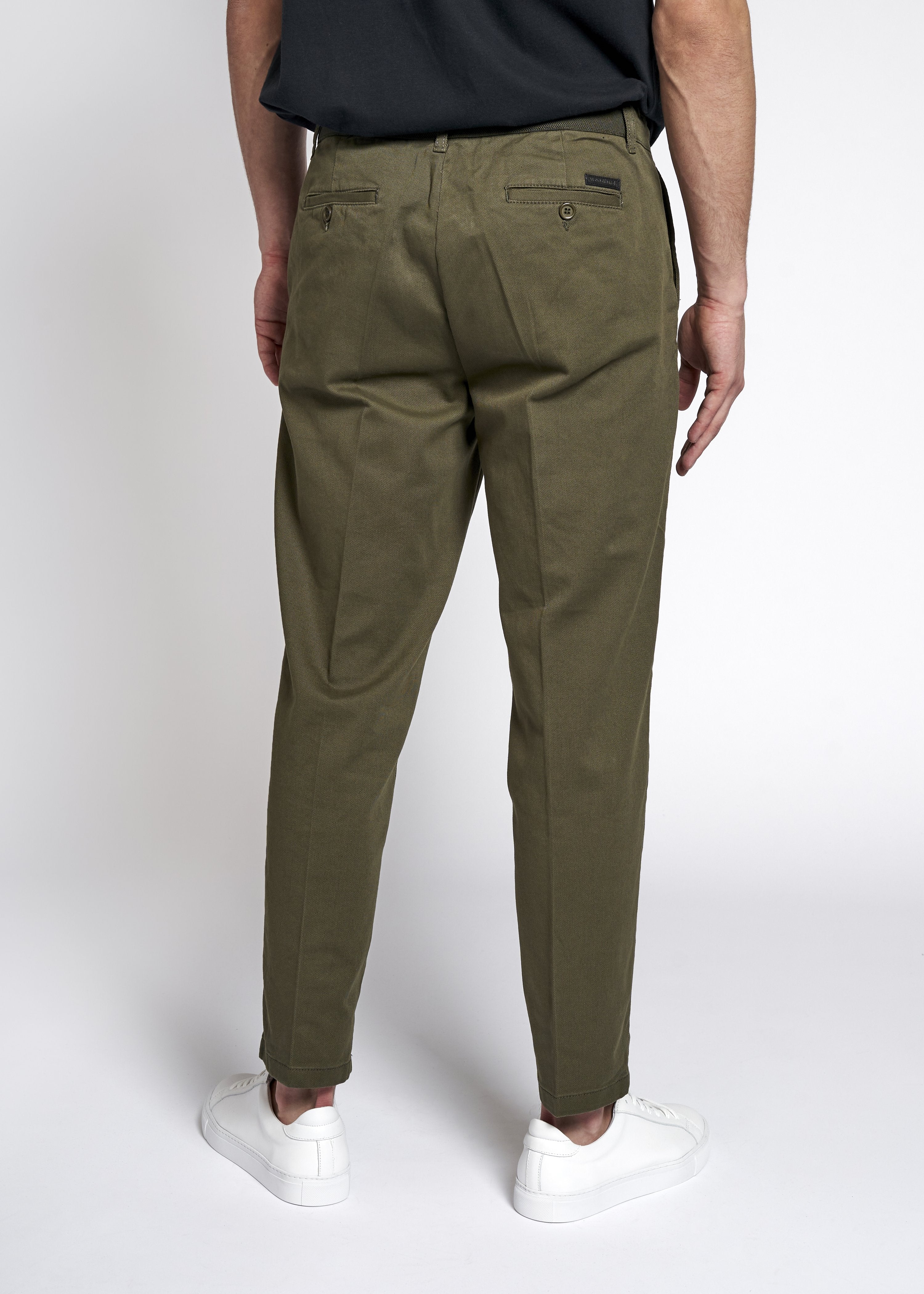 Women Olive Green Cropped Peg Trousers