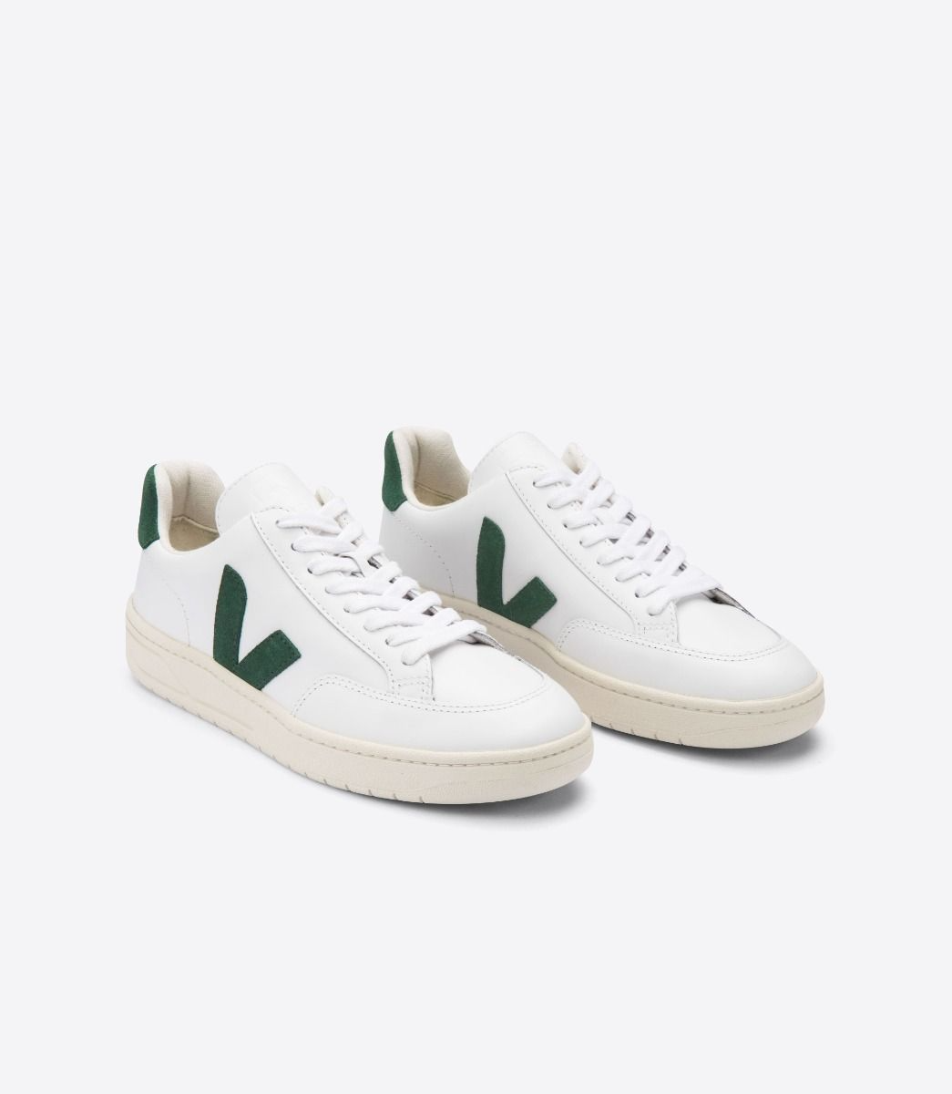 Veja v12 hotsell mens