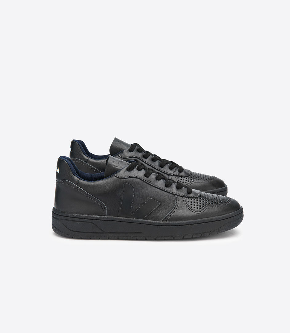 V-10 leather womens shoe