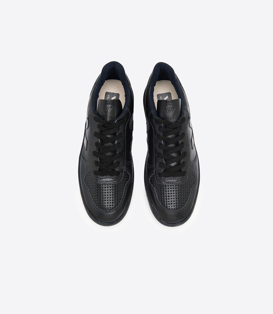V-10 leather womens shoe