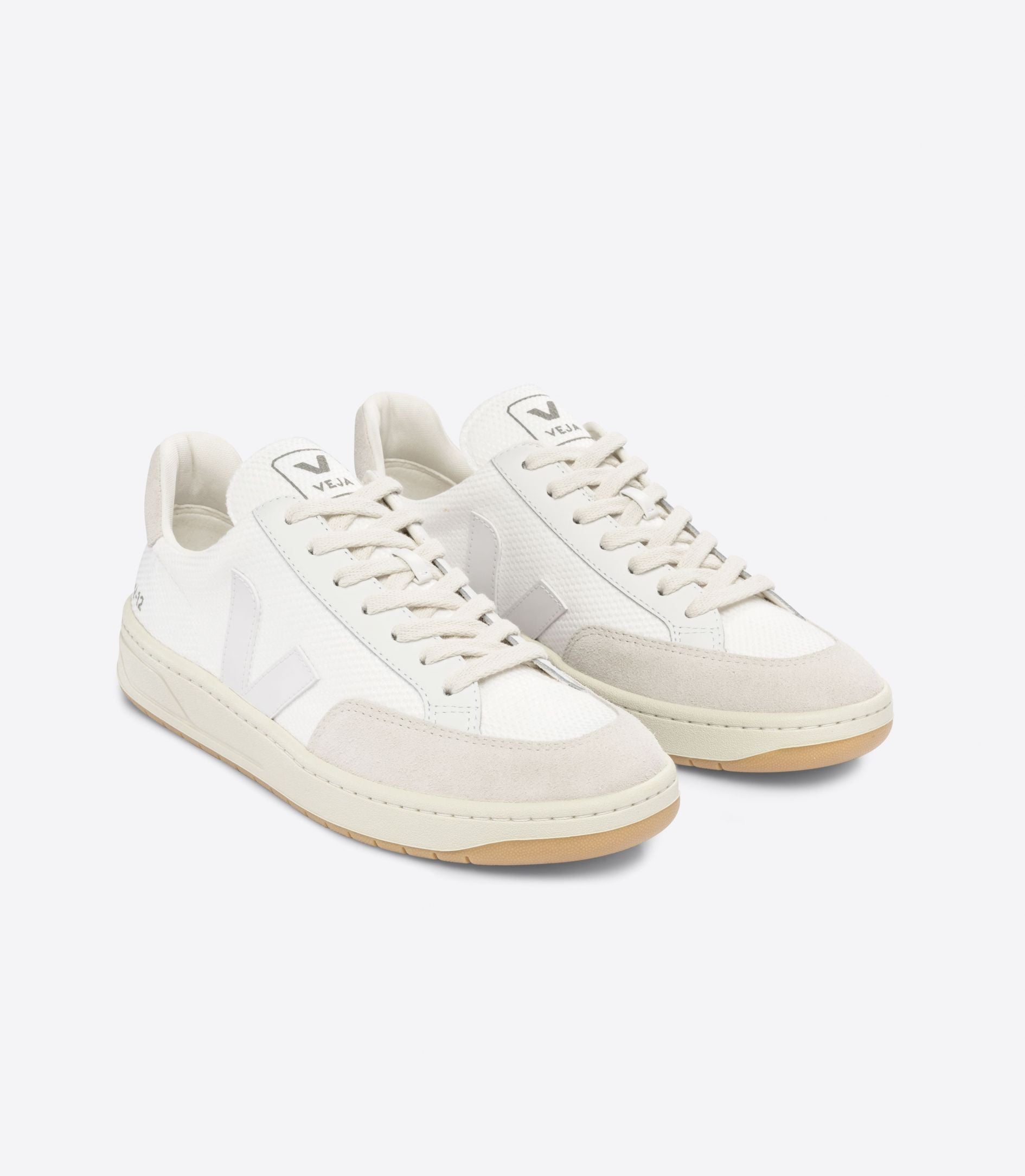 Veja  V-12 B-mesh / men